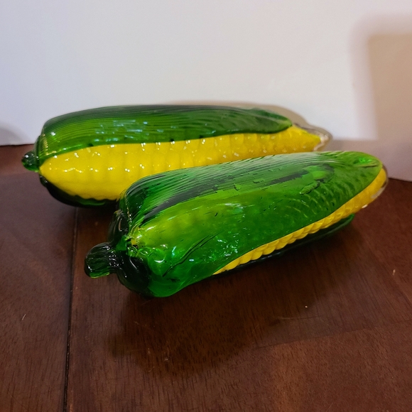 SOLD Two Vintage Blown Glass Corn Cobs - Picture 9 of 9